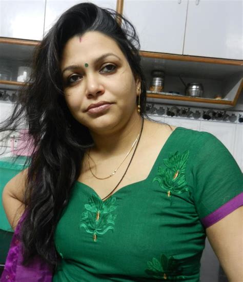 indian hot bhabhi nude pic|Bhabhi Nude Pics